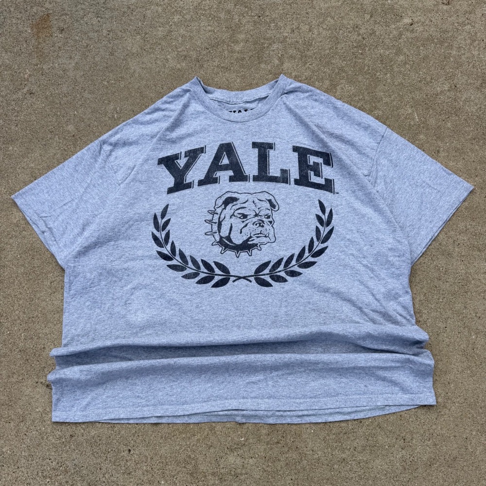 Yale University Bulldogs T-Shirt Mens XXL Gray Graphic Tee Ivy League Collegiate